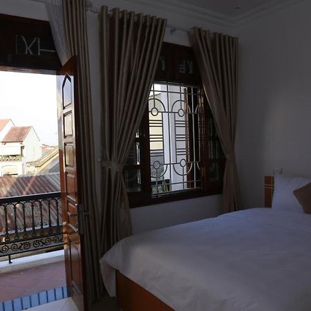 Moon & Sun Hotel Hue Luaran gambar