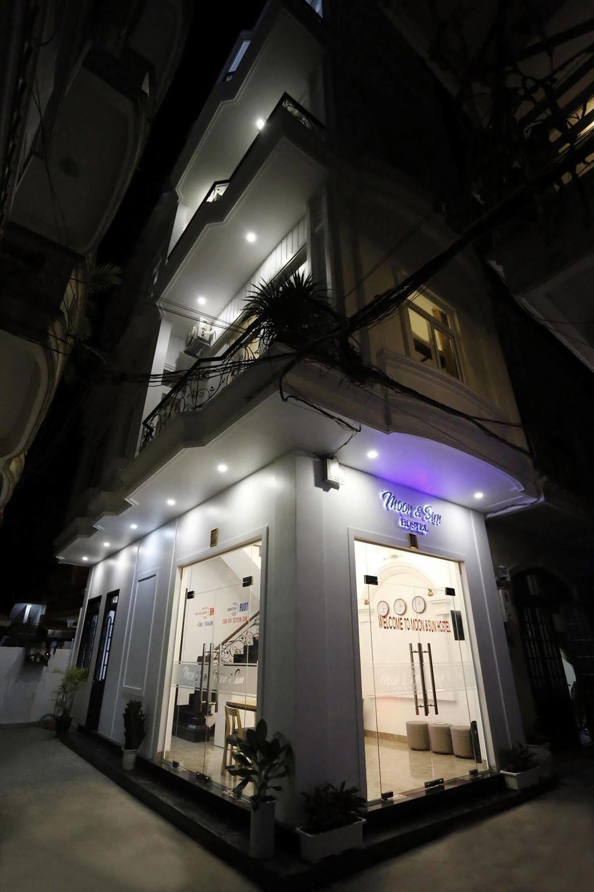 Moon & Sun Hotel Hue Luaran gambar