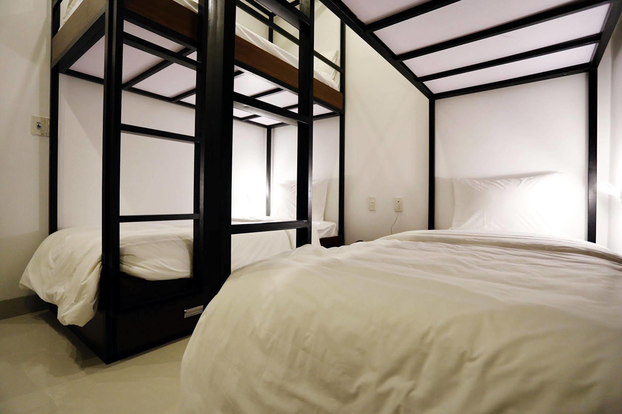 Moon & Sun Hotel Hue Luaran gambar