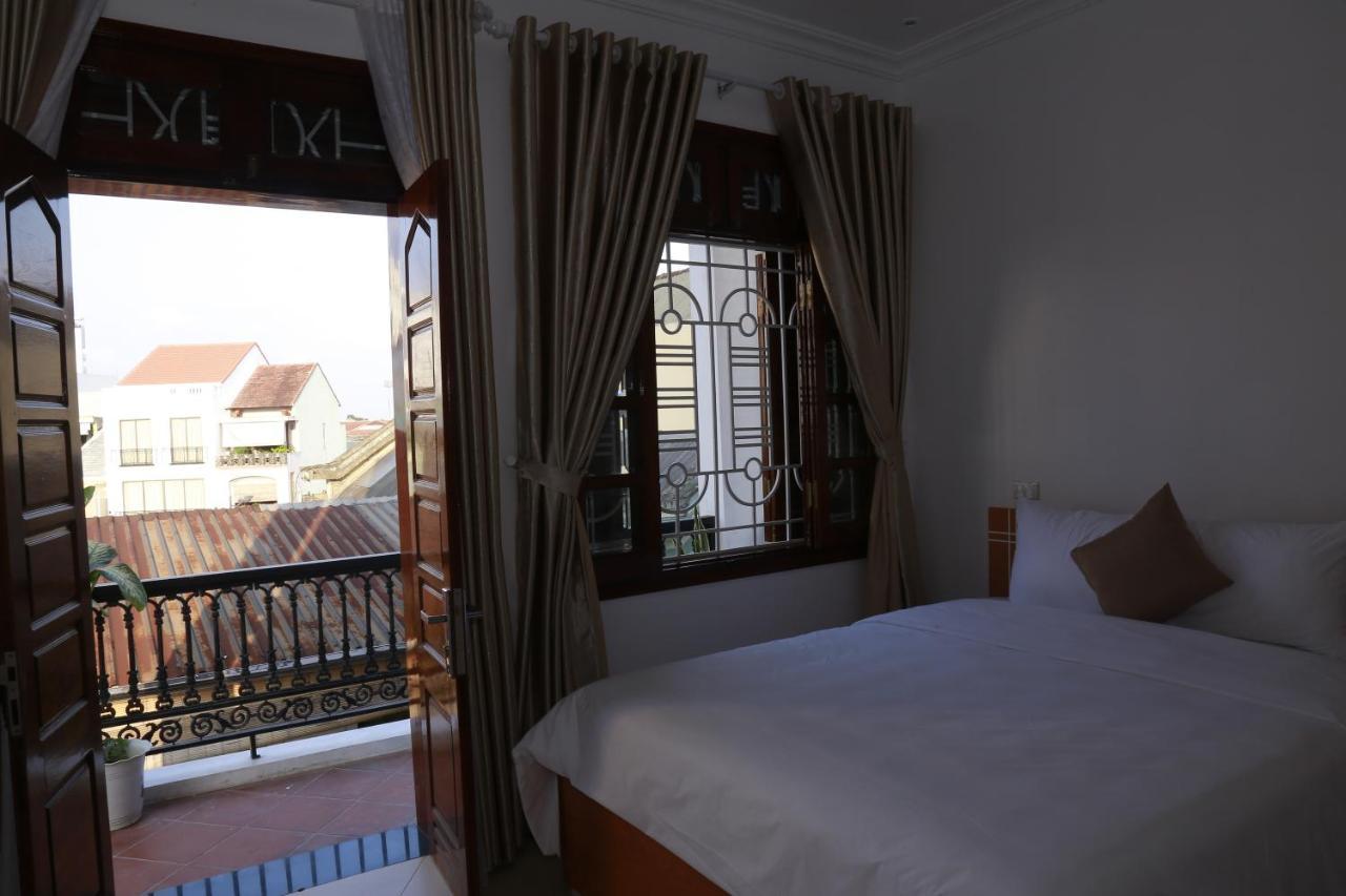 Moon & Sun Hotel Hue Luaran gambar